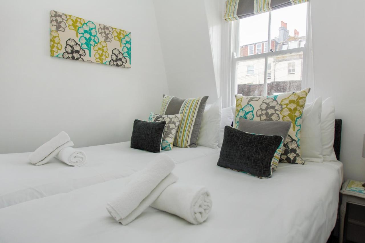 Marine Cottage - Parking - By Brighton Holiday Lets Екстериор снимка