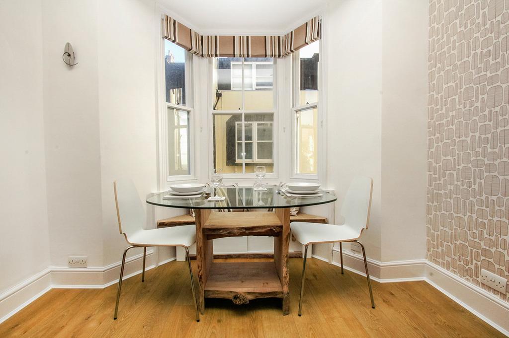 Marine Cottage - Parking - By Brighton Holiday Lets Екстериор снимка